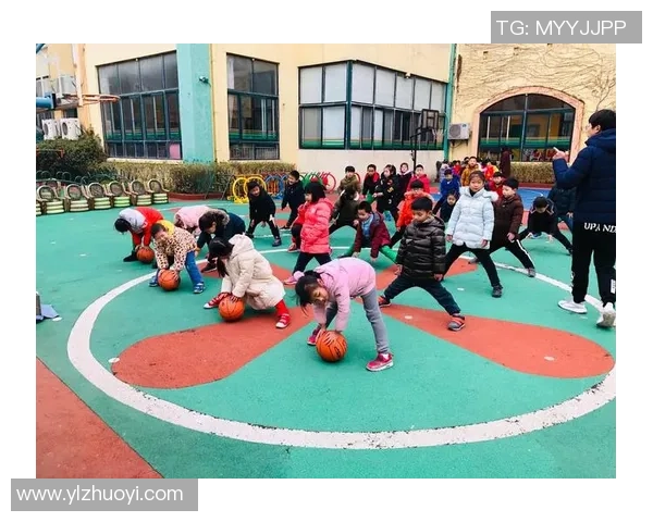 幼儿园篮球击地传球技巧与游戏活动促进儿童运动能力发展探索 幼儿园篮球击地传球技巧与游戏活动促进儿童运动能力发展探索